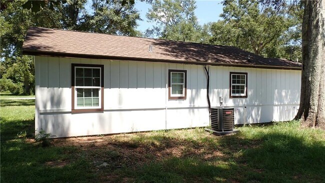 Building Photo - 9851 Abbeys Ln