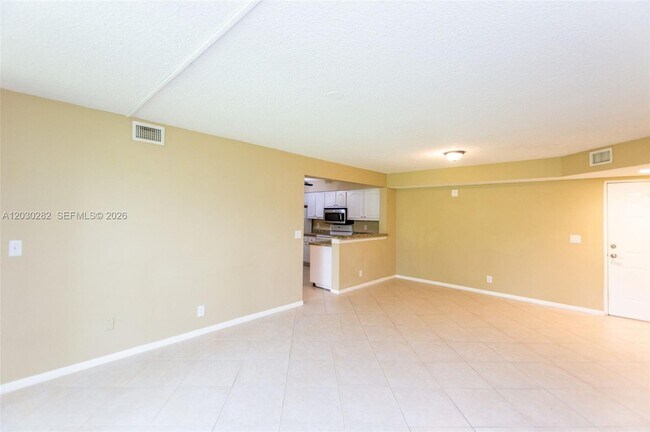 Building Photo - 5721 Riverside Dr