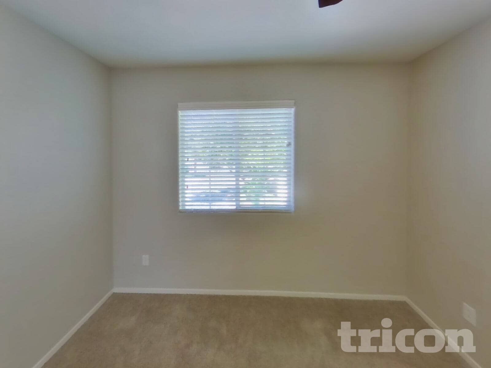 Building Photo - 7900 Hornbeam Ct