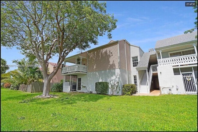 Building Photo - 10521 Mahogany Key Cir
