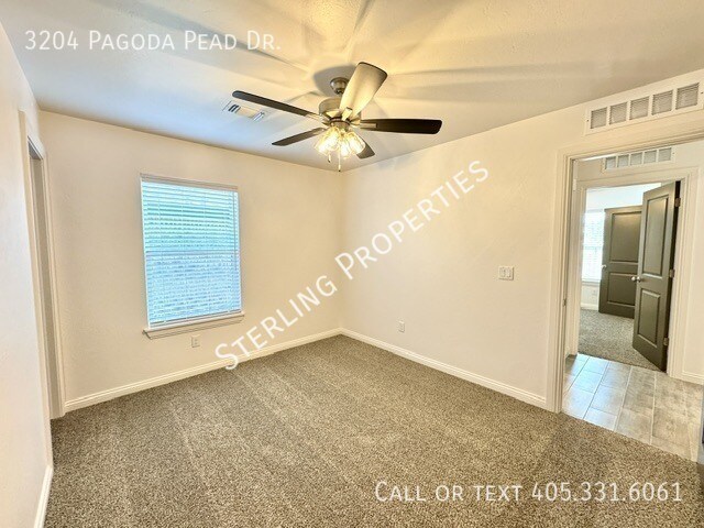 Building Photo - 3204 Pagoda Pead Dr