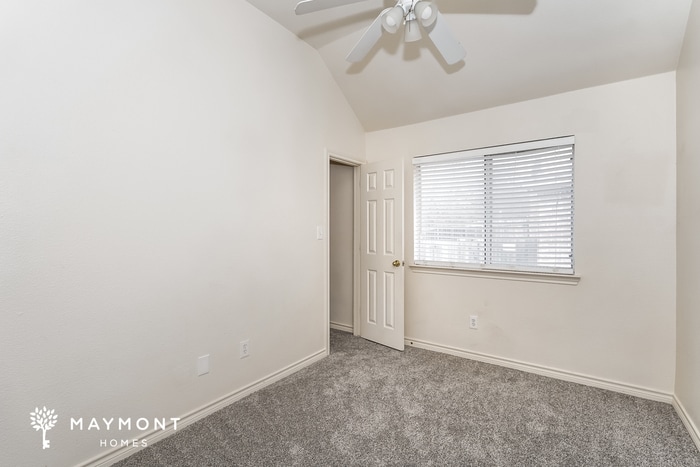 Building Photo - 4050 Cottage Park Ct