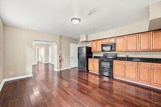 Building Photo - 2111 Orthodox St