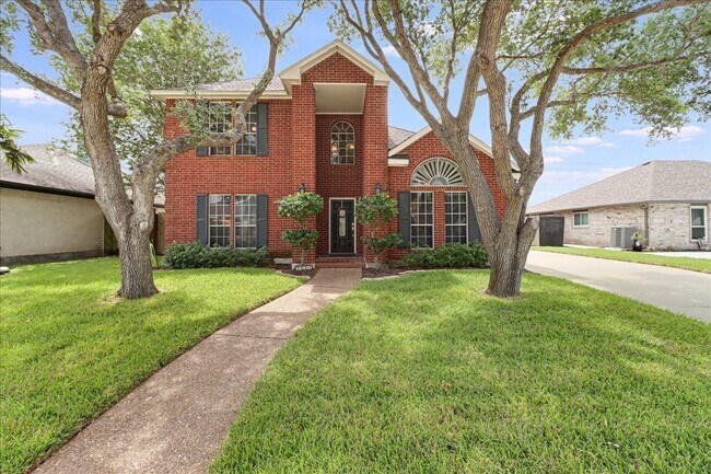 Primary Photo - 8114 Etienne Dr