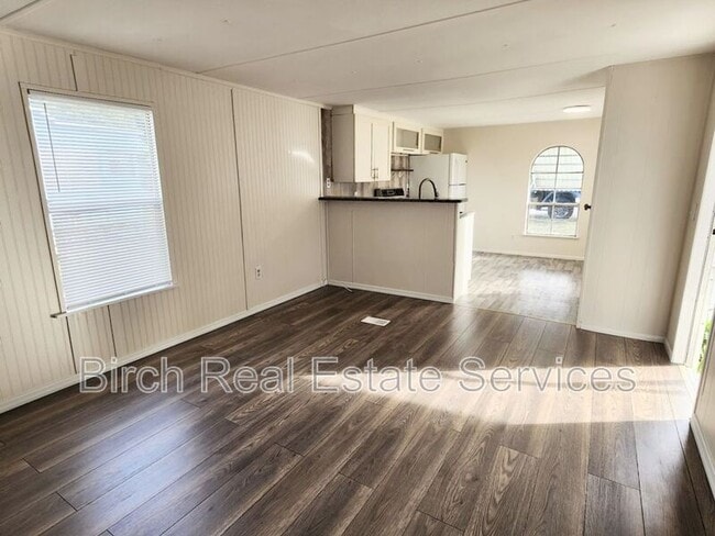 Building Photo - 7211 Lofty Dr