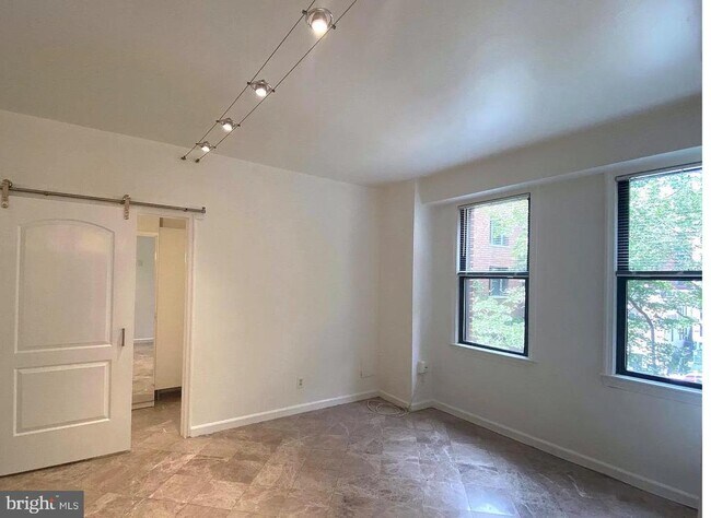 Building Photo - 2515 K St NW