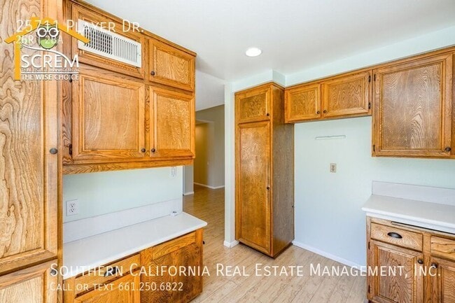 Building Photo - 25711 Player Dr