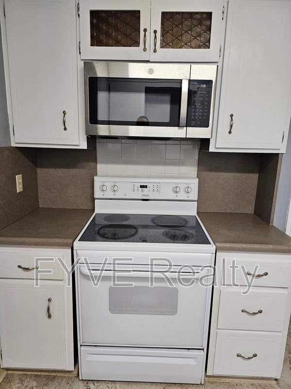 Building Photo - 3882 Faversham Rd