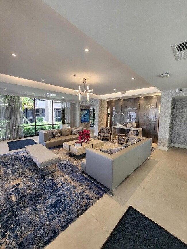 Building Photo - 859 Jeffery St