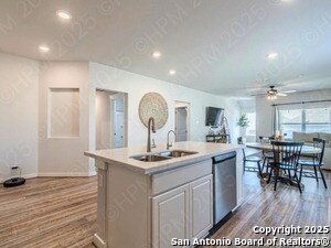 Building Photo - 522 Candor Stone
