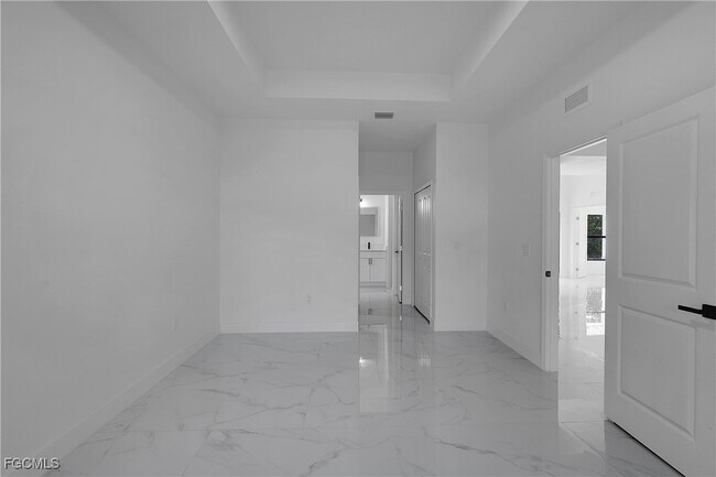 Building Photo - 2810 44th St SW