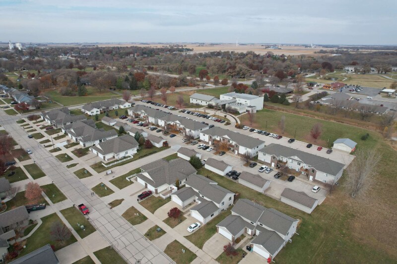 Building Photo - 1515 Prairie Dr