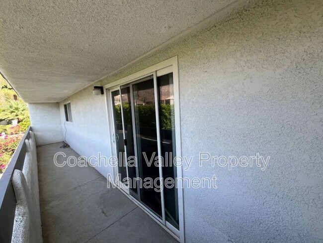 Building Photo - 1950 S Palm Canyon Dr