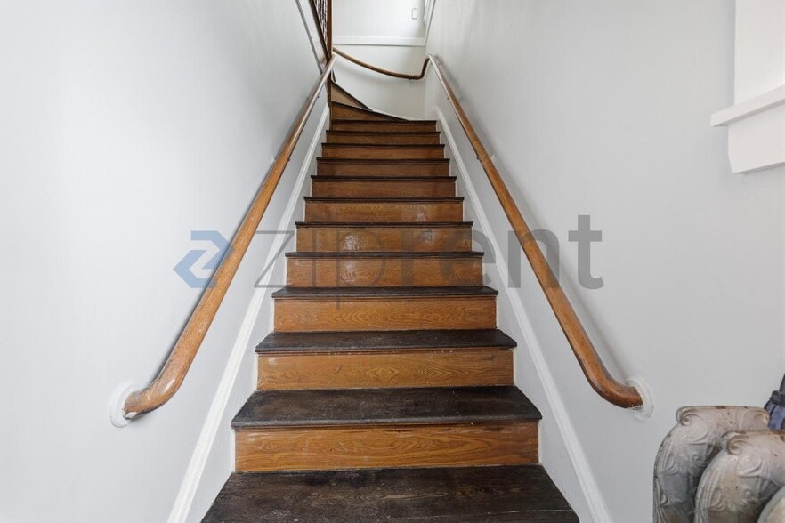 Building Photo - 1 Kavanaugh Way