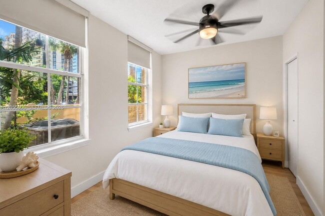 Building Photo - 2065 S Ocean Dr