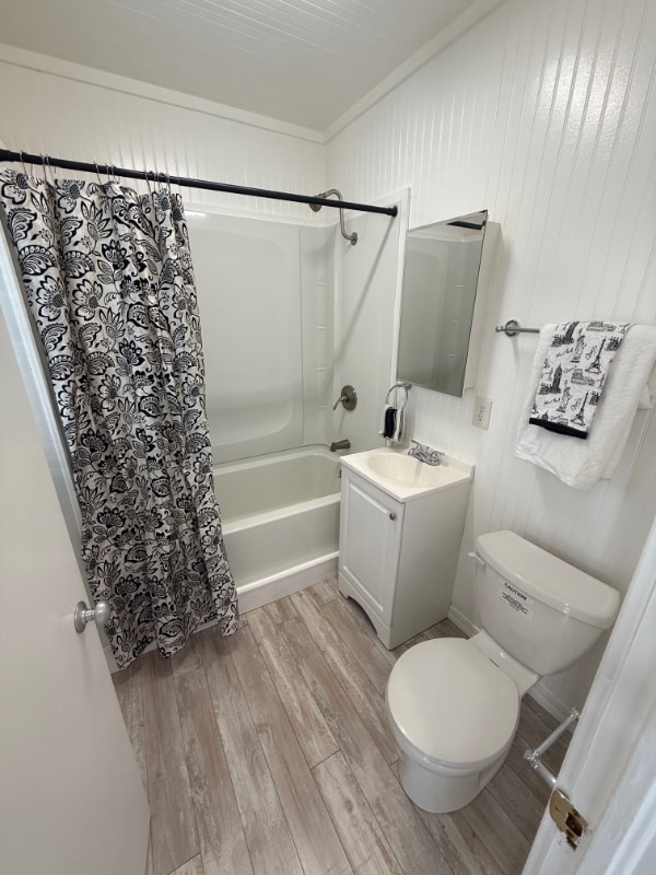 Building Photo - 192 Lubeck Rd