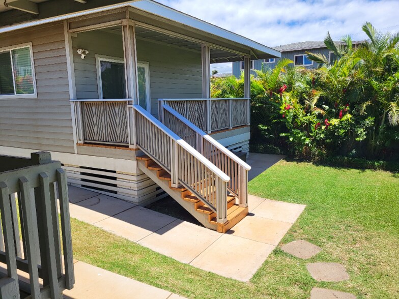 Building Photo - 358 Kaiwahine St