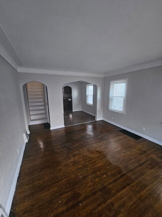 Building Photo - 4239 Asbury Dr