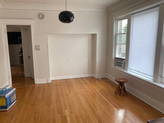 Building Photo - 4841 S Evans Ave