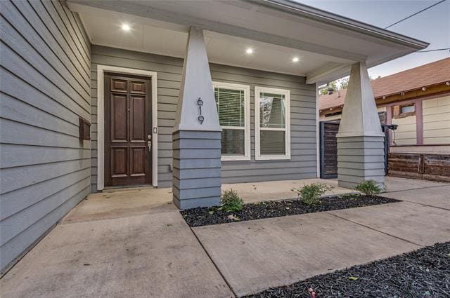 Building Photo - 619 Buckalew St