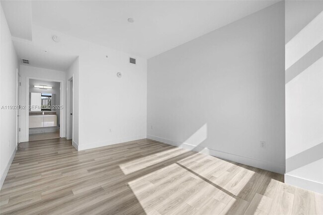 Building Photo - 101 Diplomat Pkwy