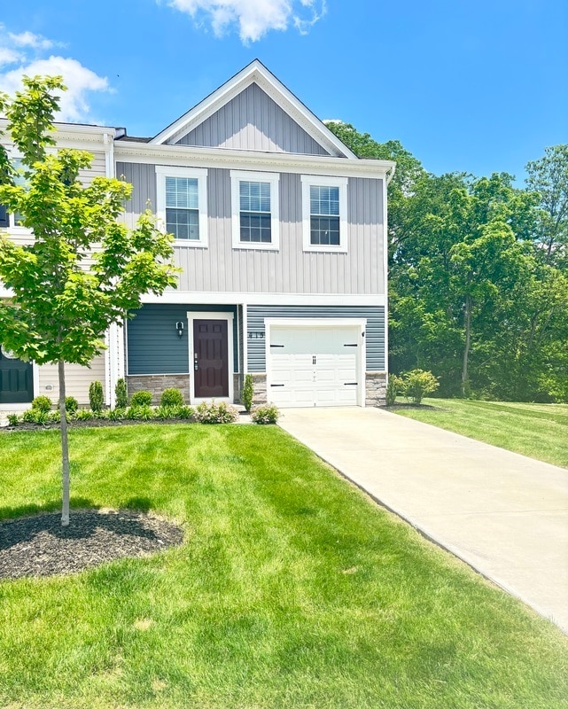 Primary Photo - 415 Locust Run Dr