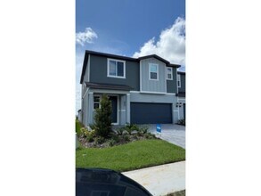 Building Photo - BRAND new 4 bedroom house with LOFT