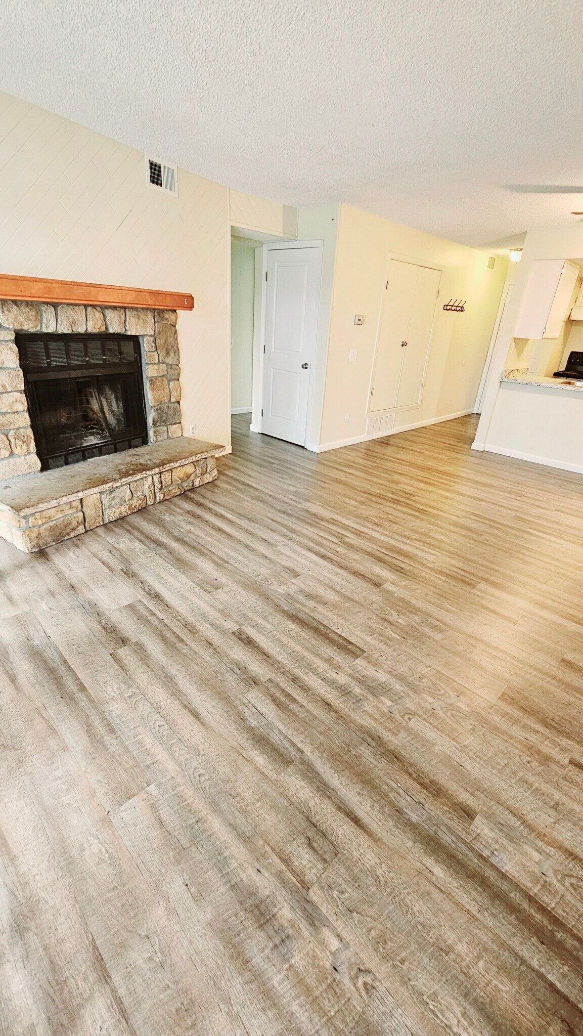 Building Photo - 4281 S Salida Way