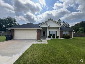 Building Photo - Home For Rent