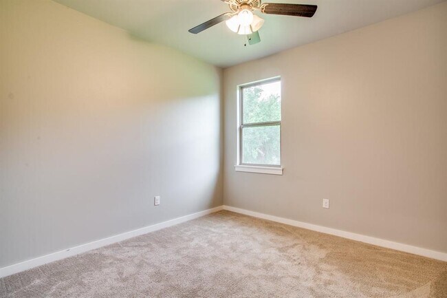 Building Photo - 4624 Rush Spring