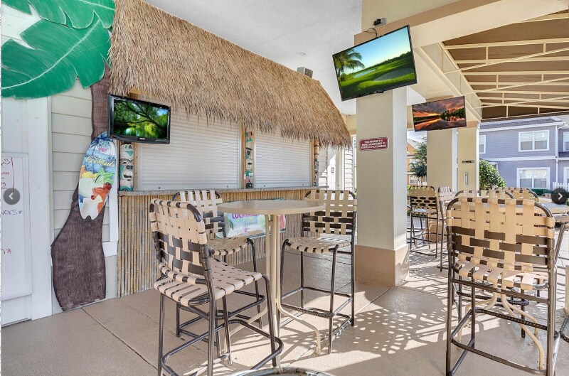 Building Photo - 4561 Yellowgold Rd E