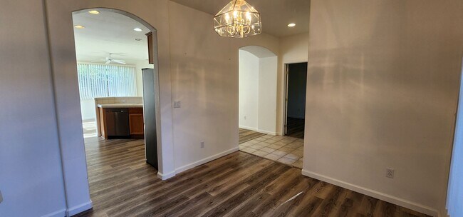 Building Photo - Home in Double Diamond - Reno