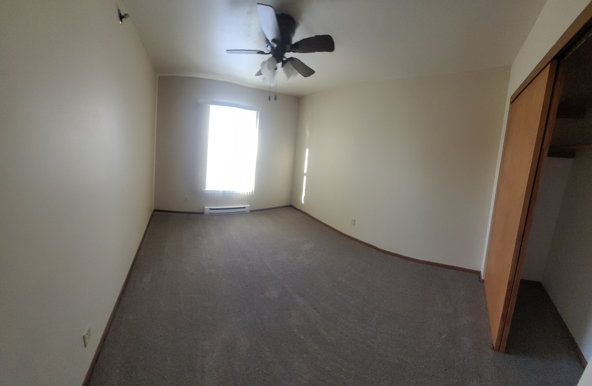 Building Photo - 2022 Sylvan Way