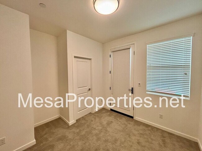 Building Photo - 4459 S Grant Pso