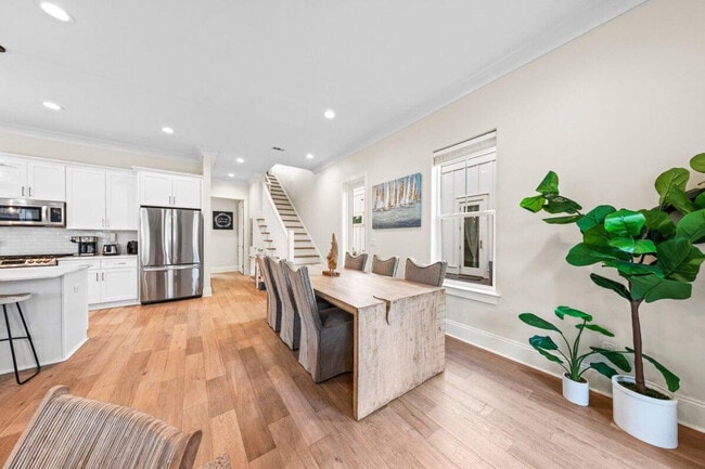 Building Photo - 17 Sunset Key Ct