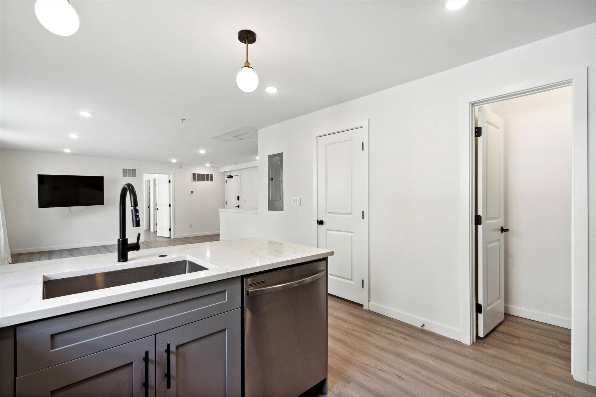 Building Photo - 1338 N 15th St