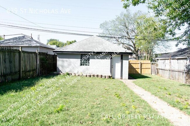 Building Photo - 639 St Nicholas Ave