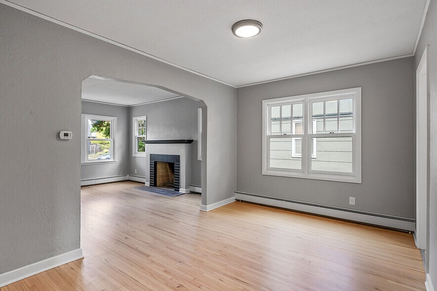 Building Photo - 2082 Berkeley Ave