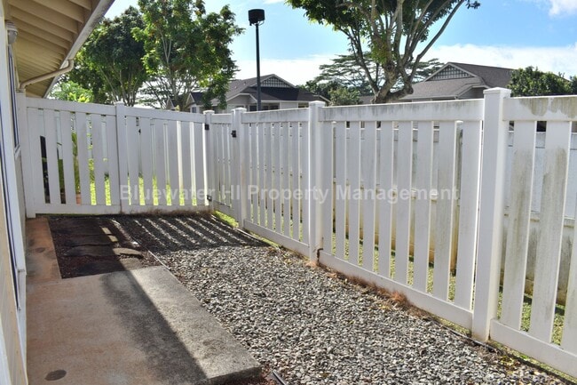 Building Photo - Havens I'l Vistas 2/2/2 (Mililani Mauka)