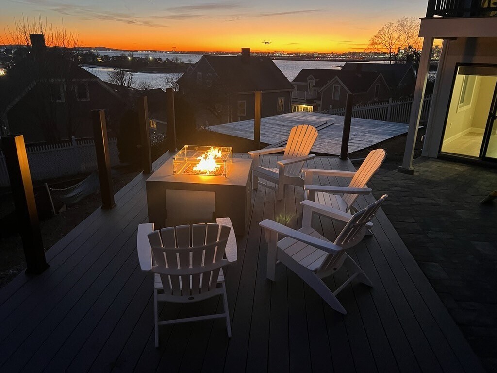 Building Photo - 77 Harbor View Ave