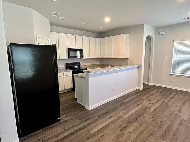 Building Photo - 973 Rice Dr