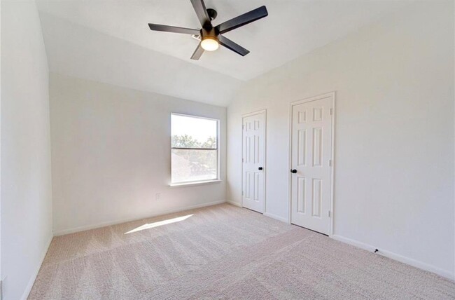 Building Photo - 13714 Neston Dr