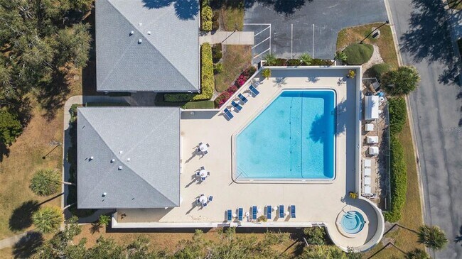 Building Photo - 5950 Pelican Bay Plaza S