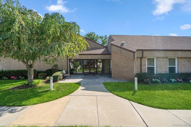 Building Photo - 21 Revere Dr