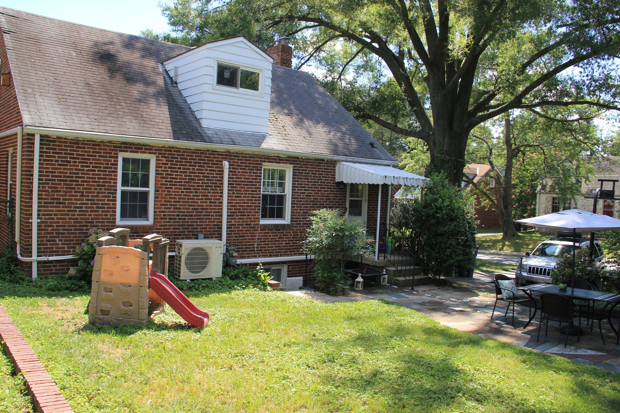 Backyard and patio - 3700 Kennedy Street