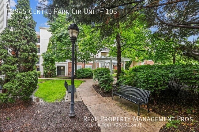 Building Photo - 12945 Centre Park Cir