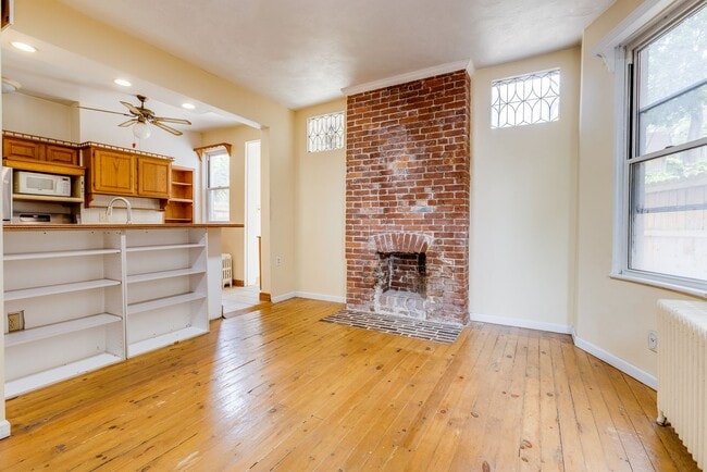 Building Photo - AVAILABLE June 2026 - Beautiful 4 Bedroom, 2 Bath Home w/ Front Porch Swing!