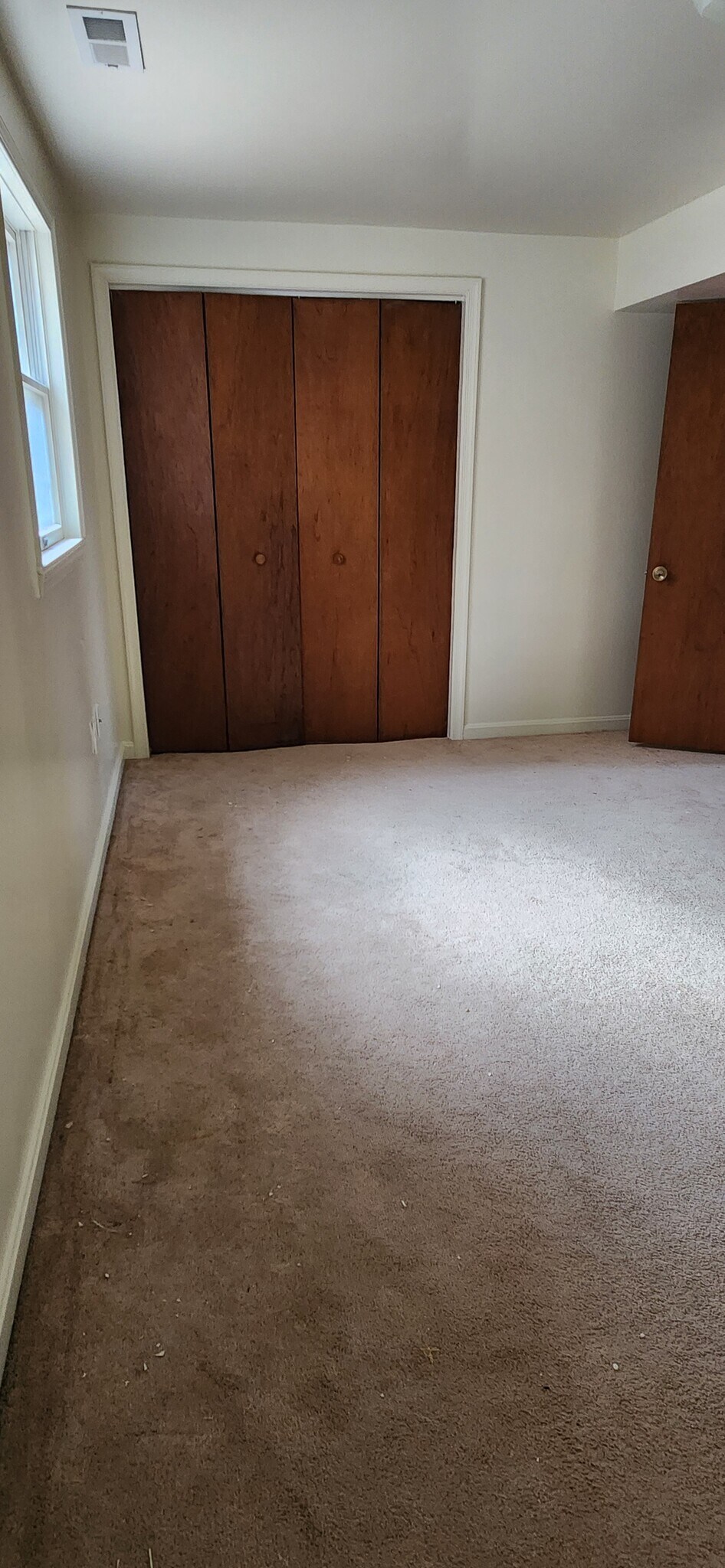 Building Photo - 226 Allison Ave