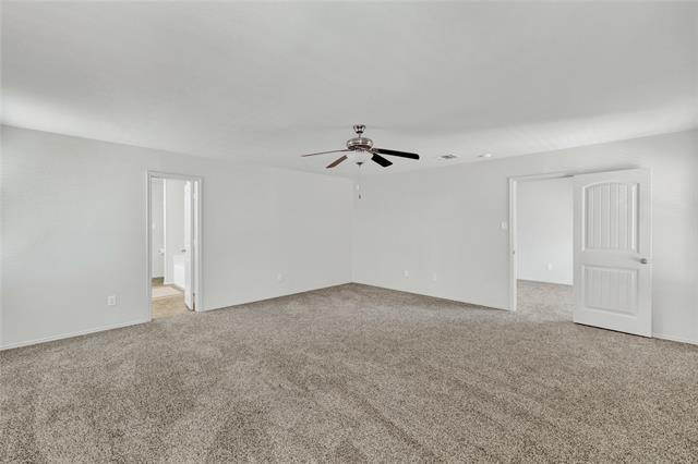 Building Photo - 520 Del Mar Dr