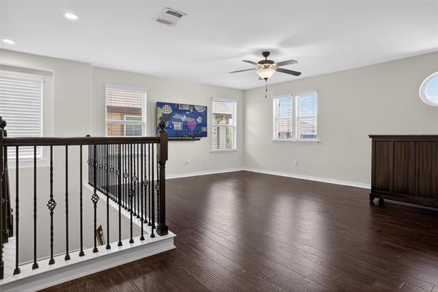 Building Photo - 8728 Maple Ridge Trail
